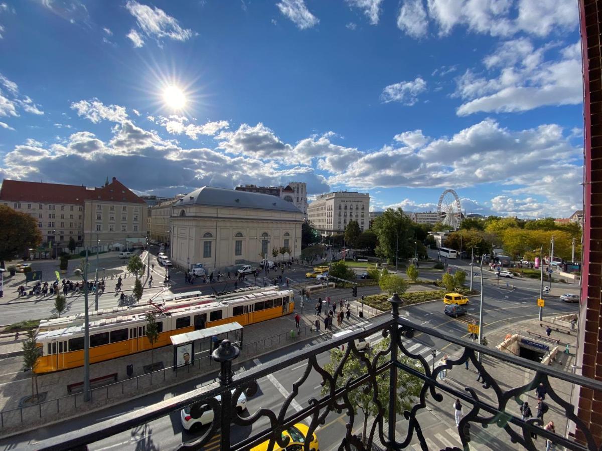 Orangehomes Panorama Enjoy Apartment Budapest Luaran gambar